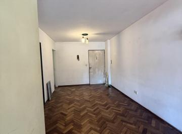 Departamento · 71m² · 4 Ambientes · Departamento en Venta en 9 de Julio Al 1200