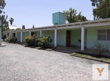 Edificio · 160m² · 10 Ambientes · 7 Cocheras · Edificio Comercial en Venta - 8 Dorm. 7 Baños - Cochera - 1720 m² - San Miguel del Monte