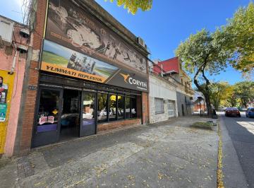Local comercial · 370m² · 5 Ambientes · Local en Venta Amplio Ideal Para Zona Comercial.