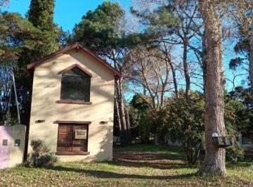 Casa · 40m² · 2 Ambientes · Casa en Venta - 1 Dormitorio 1 Baño - Aguas Verdes