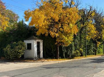 Terreno · 348m² · Lote en Esquina en La Horqueta