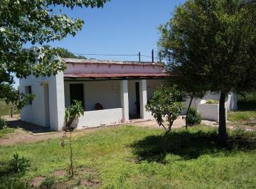 Casa · 125m² · 3 Ambientes · 1 Cochera · Casa en Venta - 2 Dorm. 1 Baño - Cochera - 1.400 m² - Urdampilleta, Bolívar