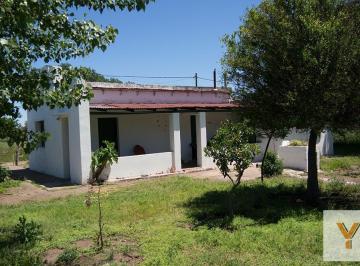 Casa · 125m² · 3 Ambientes · 1 Cochera · Casa en Venta - 2 Dorm. 1 Baño - Cochera - 1.400 m² - Urdampilleta, Bolívar