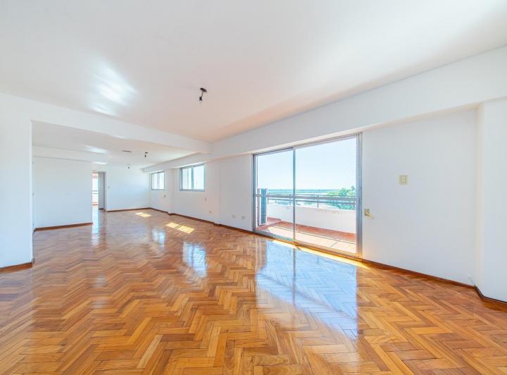 Departamento · 118m² · 6 Ambientes · 1 Cochera