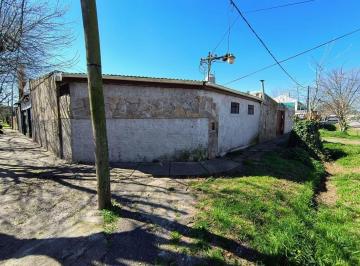 Casa · 135m² · 4 Ambientes · Casa en Venta - 3 Dorm. 1 Baño - La Plata