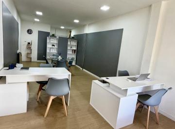 Oficina comercial · 30m² · 1 Cochera · Oficina en San Carlos de Bariloche