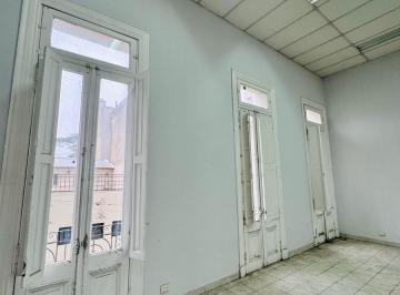 PH · 80m² · 2 Ambientes · PH en Centro