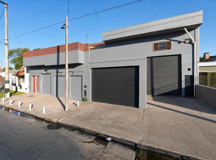 Local comercial · 639m² · 8 Ambientes · 6 Cocheras