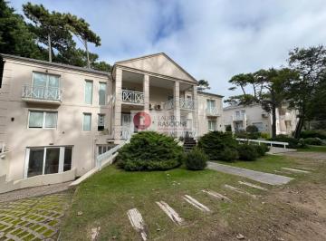 Departamento · 136m² · 3 Ambientes · 1 Cochera · Carilo Sweden Departamento Tipo Duplex 3 Amb
