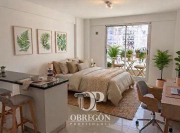 Departamento · 30m² · 1 Ambiente · Alquiler de Monoambiente con Balcón Muy Luminoso en Flores Norte