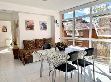 Departamento · 33m² · 2 Ambientes · 1 Cochera · Departamento en Venta - 1 Dormitorio 1 Baño - 50 m² - Villa Gesell