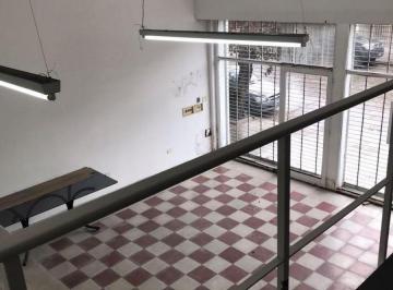 Local comercial · 330m² · 3 Ambientes · Local en Venta - 2 Baños - Mar del Plata