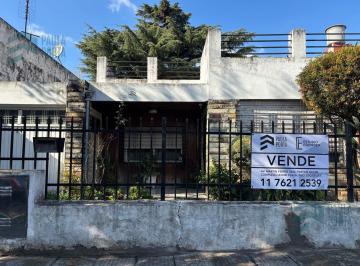 Casa · 100m² · 3 Ambientes · 1 Cochera · Casa de 3 Ambientes a Refaccionar