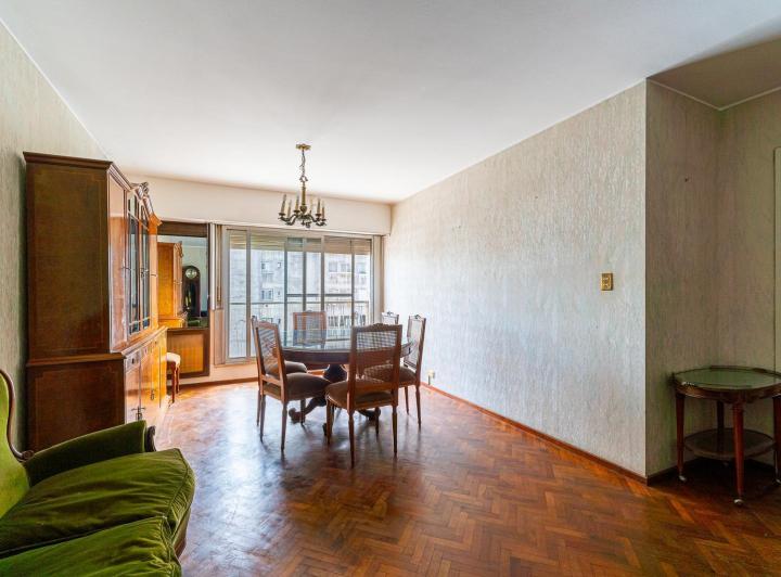Departamento · 98m² · 6 Ambientes · 1 Cochera