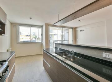 Departamento · 80m² · 3 Ambientes · 1 Cochera · Departamento en Centro