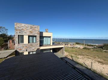 Foto1 · Casa en Punta Colorada - Piriápolis