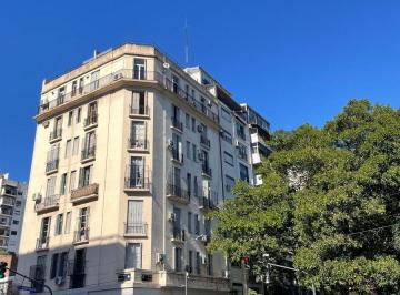 Departamento de 3 ambientes, San Telmo · Venta - Muy Lindo Depto. Reciclado en Edificio Historico, Frente a Dos Plazas, Soleado Orient. Norte