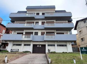 Departamento · 58m² · 3 Ambientes · 1 Cochera · Frente Al Mar