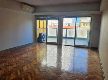 Departamento · 93m² · 3 Ambientes · Departamento en Venta - 2 Dorm. 2 Baños - Caballito