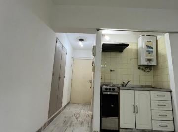 Departamento · 26m² · 1 Ambiente · Alquiler en Monserrat Monoambiente Ideal Para Estudiantes de 1 Ambiente Lateral en Piso 6°