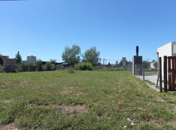 Terreno · 407m² · Venta Lote de 407 m² en Barrio Las Acequias, Roldan