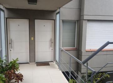 Departamento · 60m² · 2 Ambientes · 1 Cochera · Departamento en Venta en Av Santa Fe, Martinez Al 1500