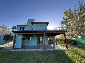 Casa · 180m² · 4 Ambientes · 1 Cochera · Casa - Tierra de Sueños 3