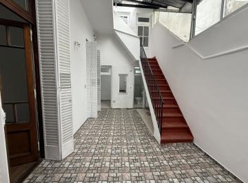 PH · 88m² · 4 Ambientes · Fantastico PH con 3 Dorm., Terraza y Parrilla - Colegiales