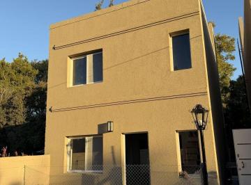 UNI-UNI-709_2 · Alquiler Casa Duplex 2 Dorm. Estrenar Funes