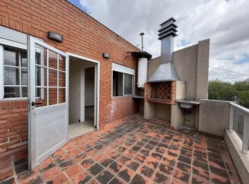 PH · 70m² · 3 Ambientes · PH en Villa Lugano