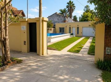Quinta vacacional · 112m² · 3 Ambientes · 1 Cochera · Venta de Quinta en Chivilcoy