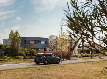Terreno · 1428m² · Terreno en Venta - 1428 m² - Damasia Al Sur, Ezeiza
