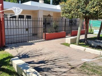 Casa · 120m² · 3 Ambientes · 3 Cocheras · Casa 3 Ambientes con Pileta Reciclada 100%