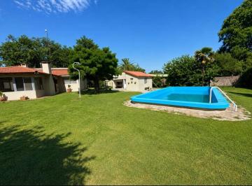 Quinta vacacional · 160m² · 5 Ambientes · 1 Cochera · Venta Casa Quinta en Chivilcoy