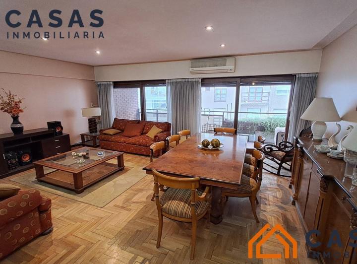 Departamento · 200m² · 5 Ambientes · 2 Cocheras