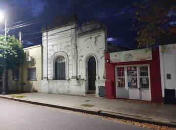 Casa de 6 ambientes, San Nicolás de los Arroyos · Particular Vende