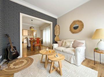 Casa · 150m² · 5 Ambientes · 1 Cochera · Casa 3 Dorm. con Quincho Semicentro