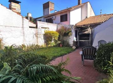 Casa · 140m² · 6 Ambientes · 1 Cochera · Venta Casa Martinez 6 Amb Jartin/balcon Terraza