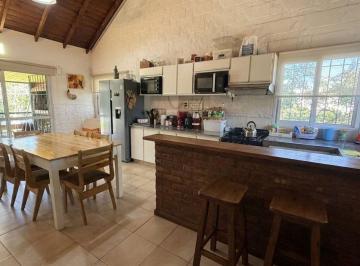Casa · 68m² · 3 Ambientes · 1 Cochera · Casa en Venta 2 Dorm. Parque Habitacional