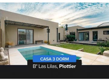 Casa · 248m² · 5 Ambientes · 1 Cochera · Casas de 3 Dorm. con Quincho y Pileta