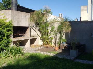 Casa · 100m² · 4 Ambientes · 2 Cocheras · Casa en Venta en Gonnet