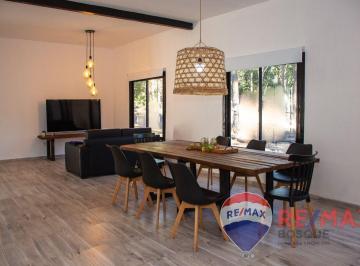 Casa · 147m² · 4 Ambientes · Casa 4 Ambientes - Villa Robles