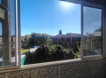 Departamento · 51m² · 4 Ambientes · 1 Cochera · Departamento Venta Gonnet 2 Dorm. Cochera