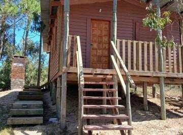 Casa · 36m² · 2 Ambientes · Casa de un Dormitorio en Venta en La Esmeralda