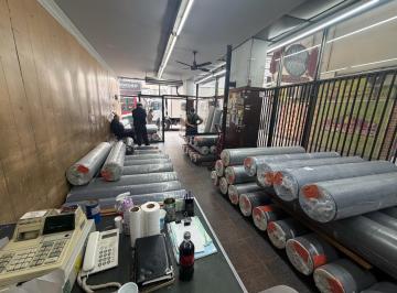 Local comercial · 300m² · Local - Once