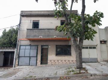 Casa · 165m² · 6 Ambientes · 1 Cochera · Venta Casa 4 Dorm. Cerro
