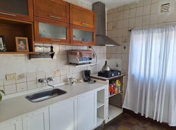 PH · 88m² · 3 Ambientes · Venta de Casa en PH de Dos Dorm.