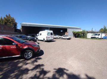 Bodega-Galpón · 333m² · Gran Galpon en Alquiler en Chacras de Coria