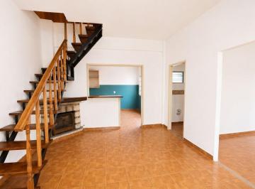 PH · 80m² · 3 Ambientes · PH 3 Amb en Venta Ubicado en Caseros