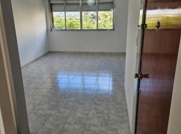Departamento · 56m² · 3 Ambientes · Departamento en Alquiler - 2 Dorm. 1 Baño - Parque Avellaneda